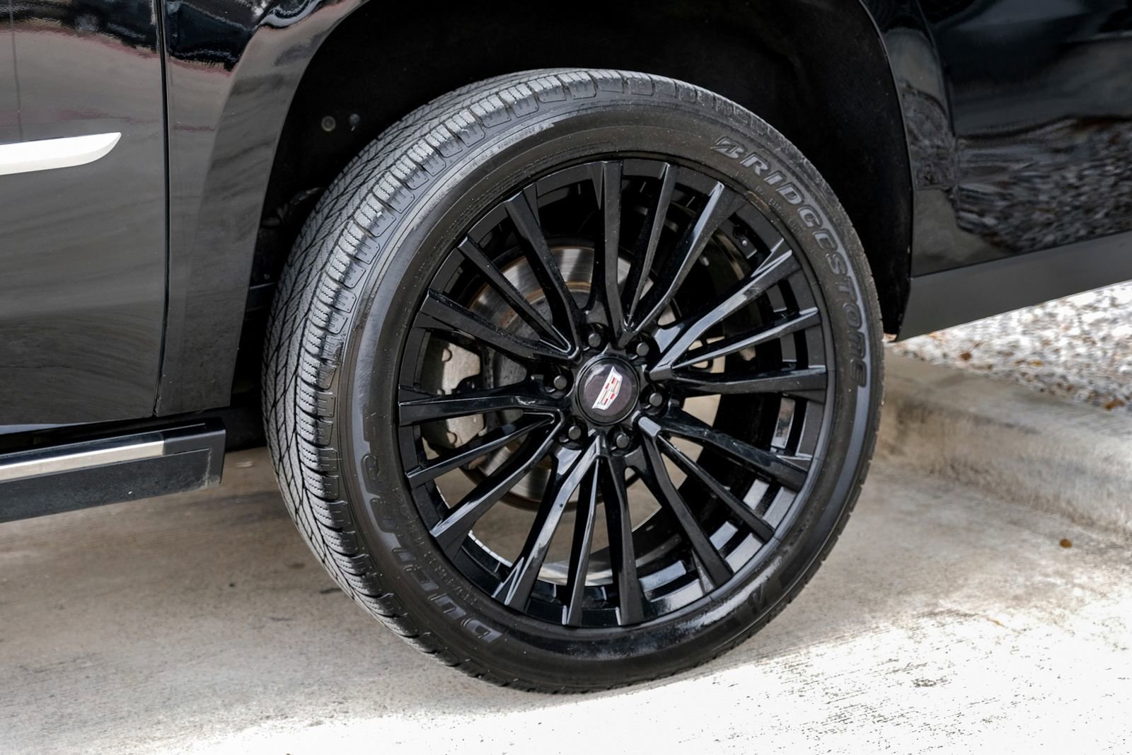 Used 2019 Cadillac Escalade ESV Platinum image 51