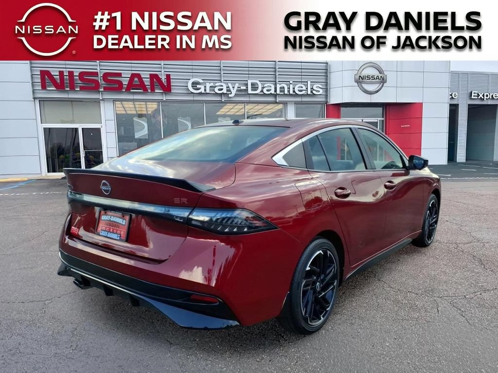 New 2026 Nissan Sentra SR w/ SR Premium Package FWD image 7