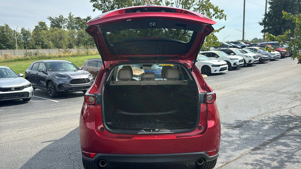 Used 2017 MAZDA CX-5 Touring FWD image 9