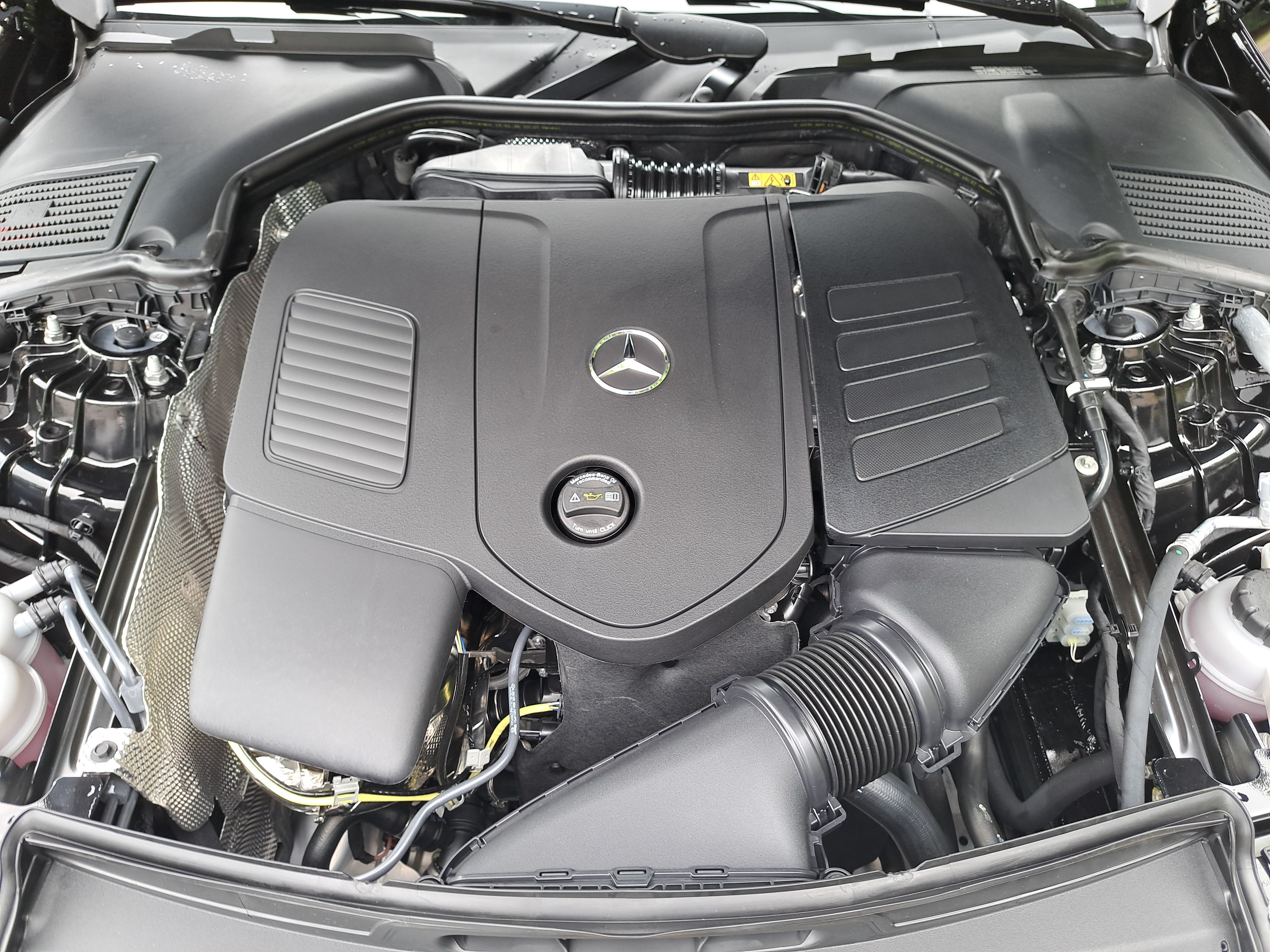New 2026 Mercedes-Benz C 300 4MATIC Sedan image 32