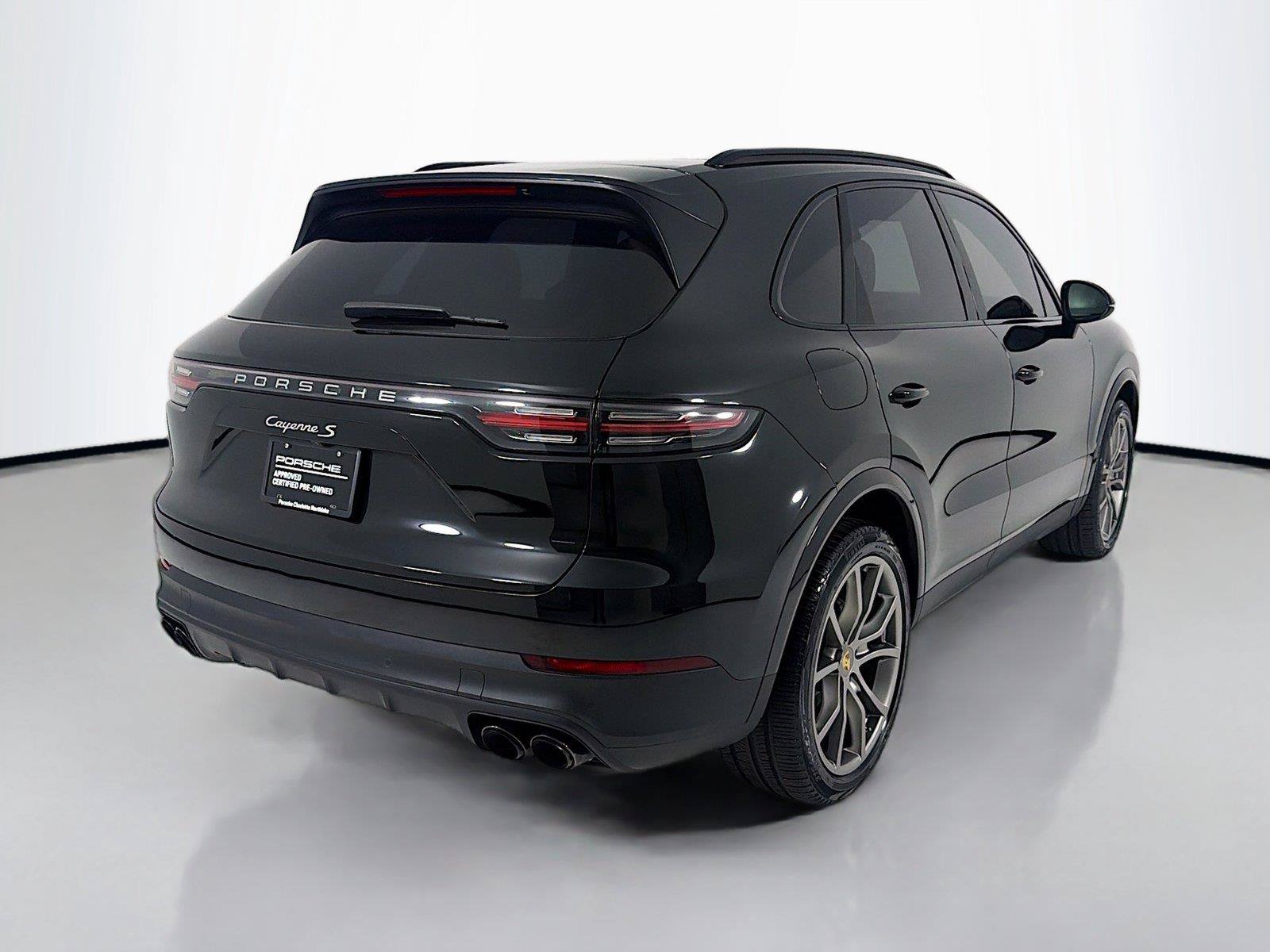 Certified 2023 Porsche Cayenne S AWD/4WD image 28