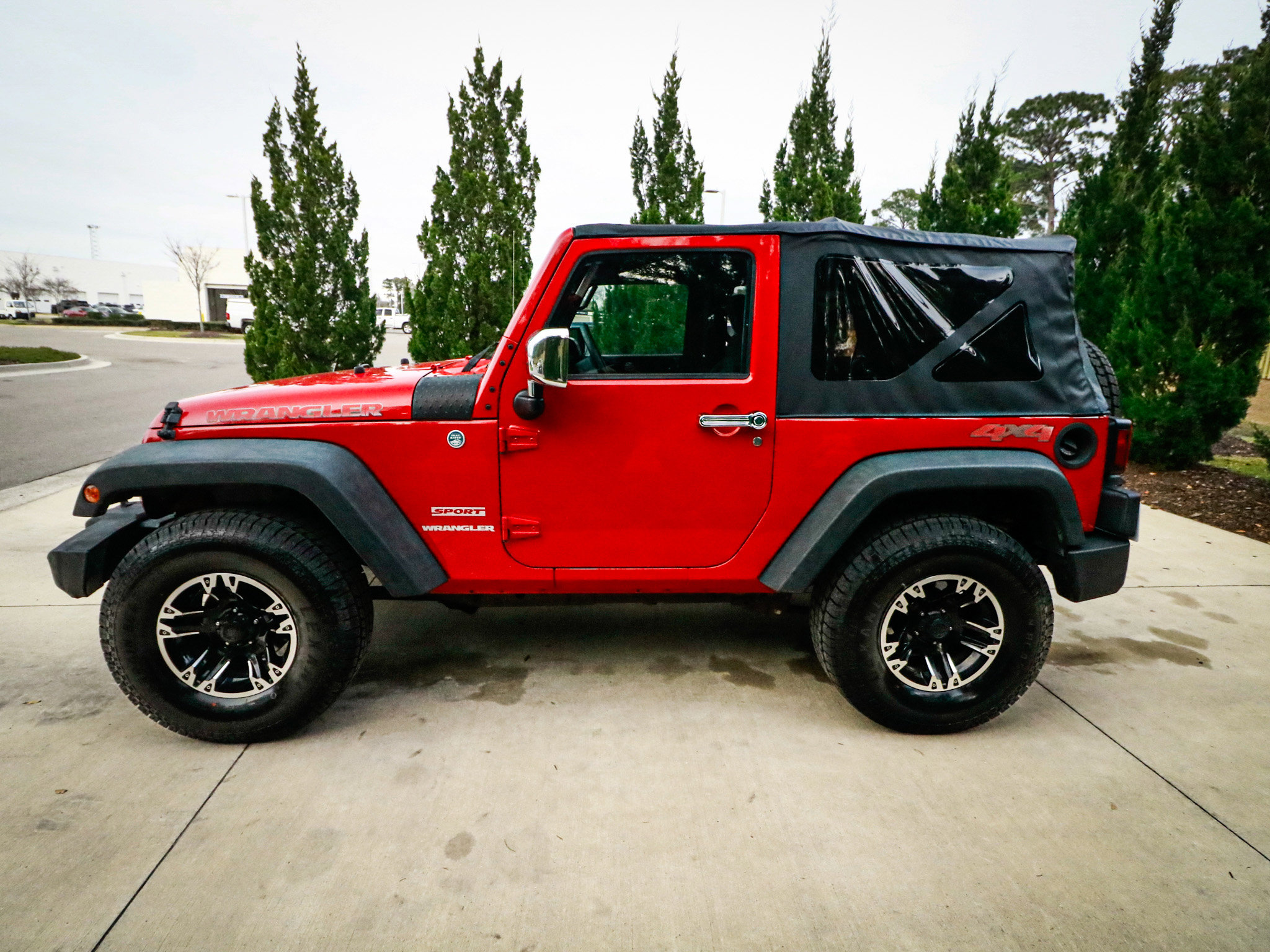 Used 2012 Jeep Wrangler Sport image 7