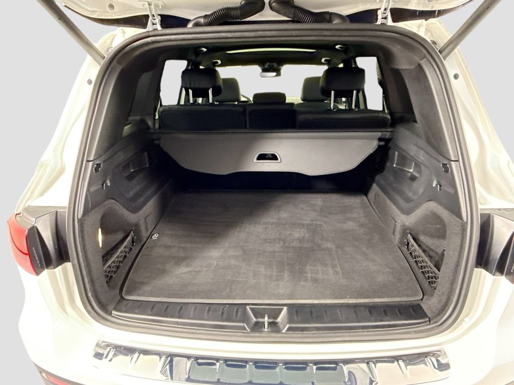 Certified 2026 Mercedes-Benz GLB 250 image 28