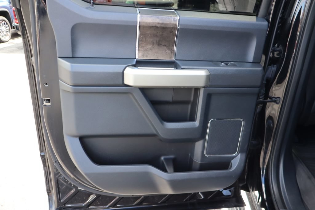 Used 2022 Ford F350 Lariat w/ Lariat Ultimate Package AWD/4WD image 25
