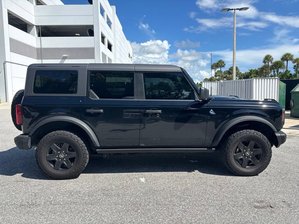 Used 2024 Ford Bronco Black Diamond AWD/4WD image 2