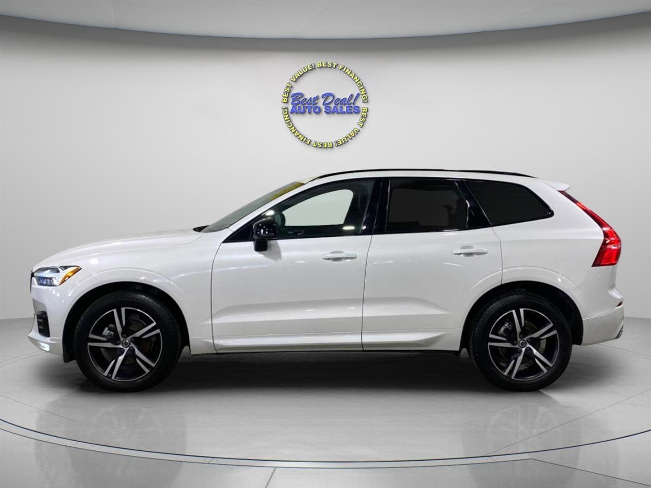 Used 2021 Volvo XC60 T5 R-Design image 3