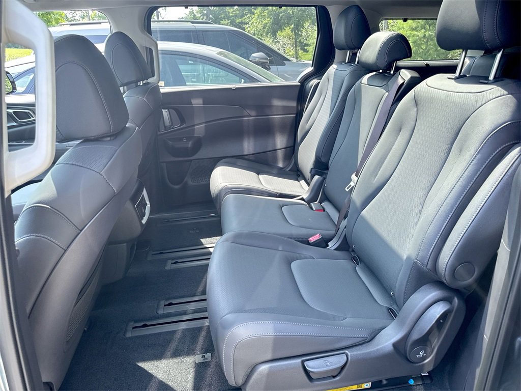 New 2026 Kia Carnival SX Prestige image 25