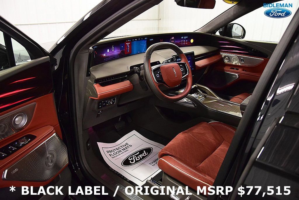 Used 2024 Lincoln Nautilus Black Label image 14