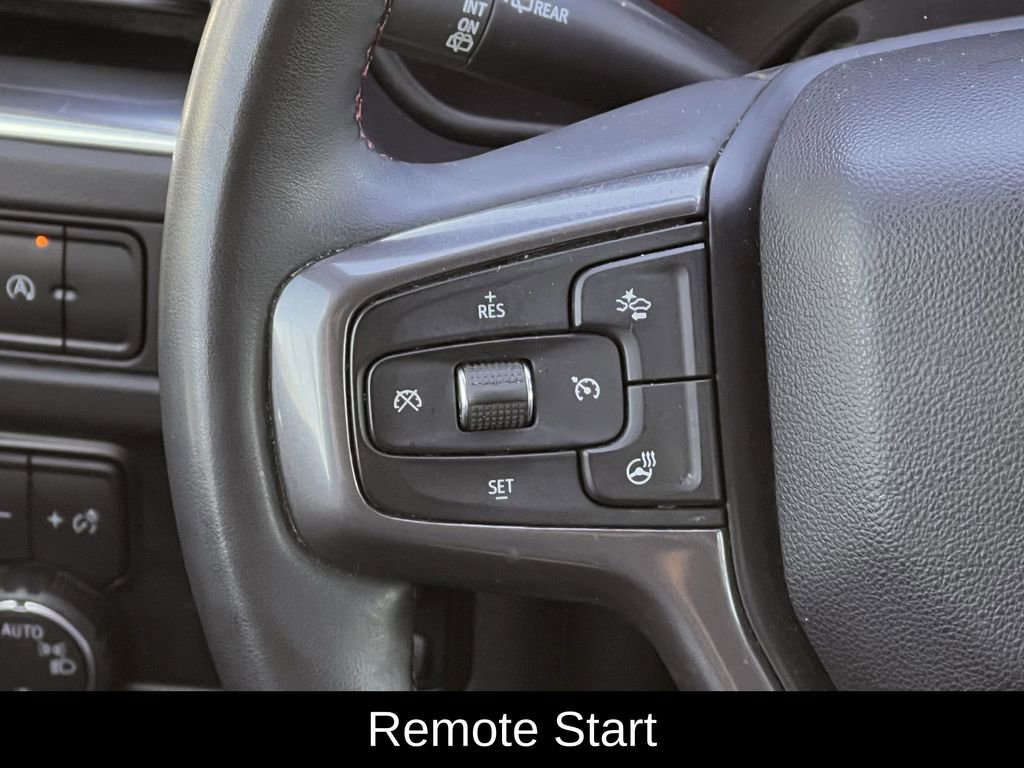 Used 2024 Chevrolet Suburban RST w/ Luxury Package image 16