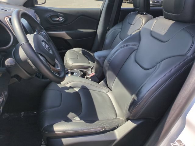 Used 2018 Jeep Cherokee Limited AWD/4WD image 14
