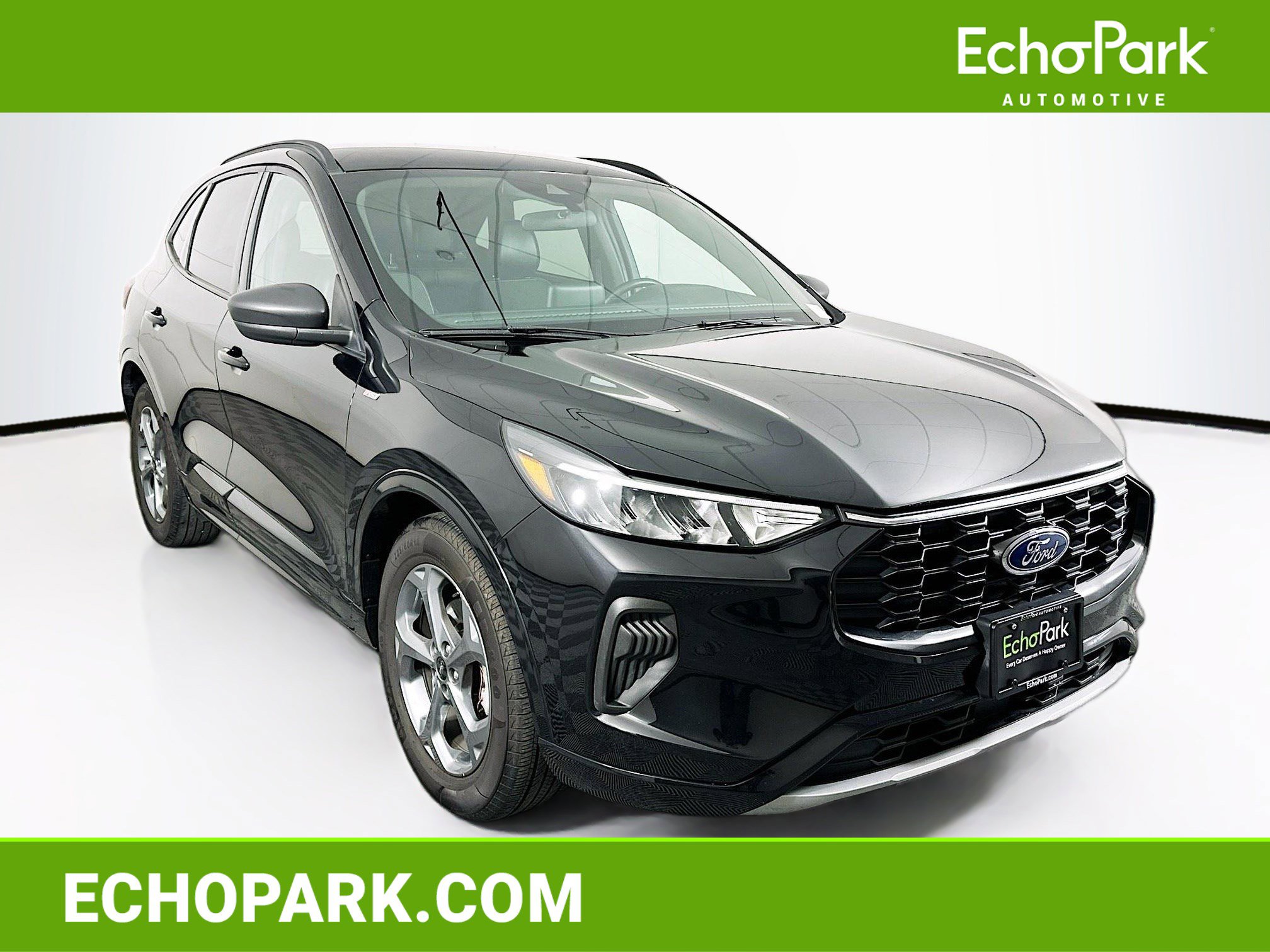 Used 2024 Ford Escape ST-Line image 1