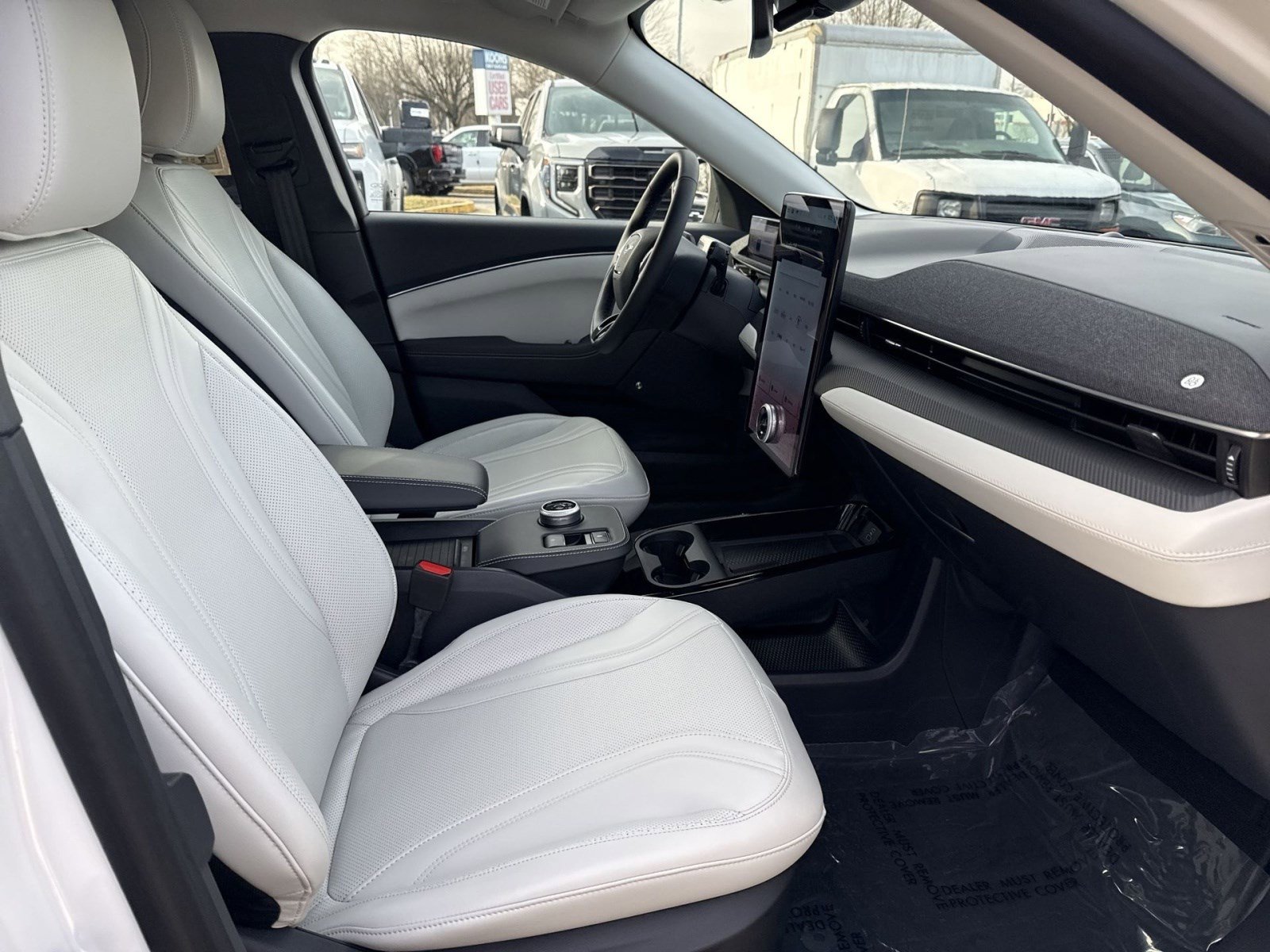 Used 2024 Ford Mustang Mach-E Premium image 24