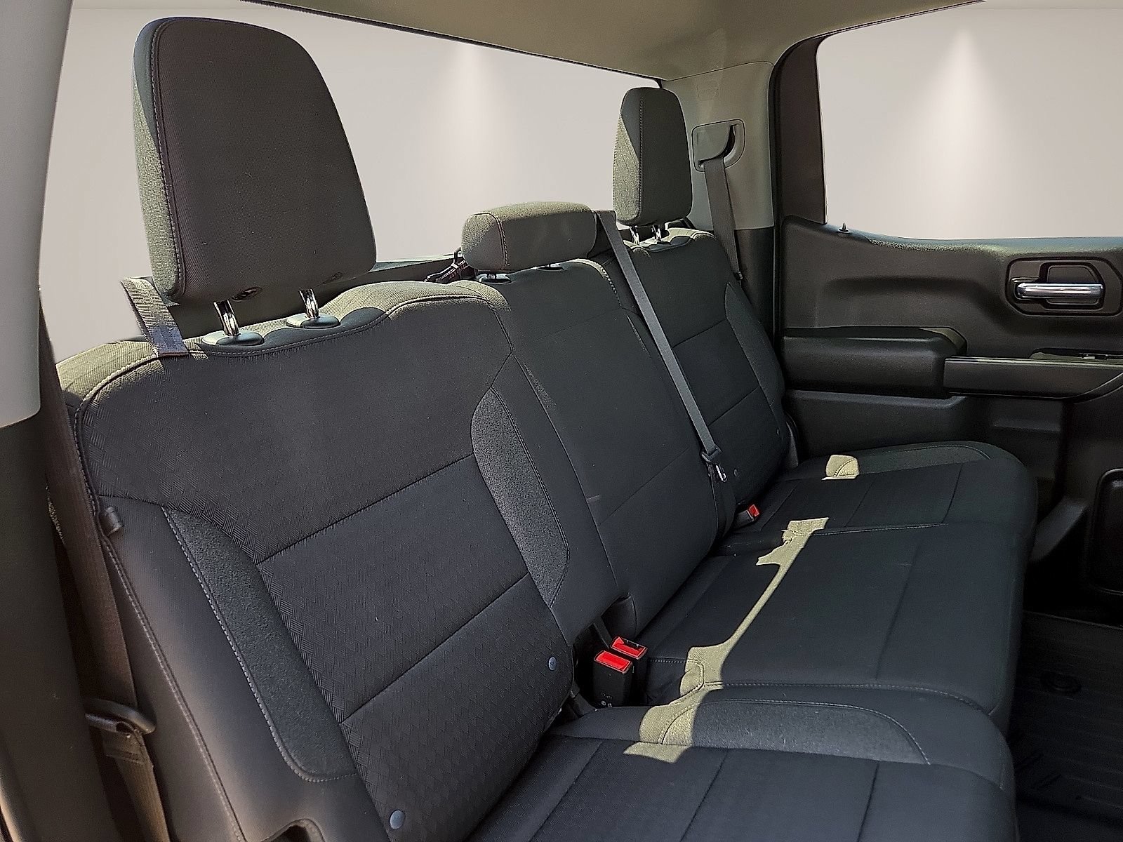 Used 2023 Chevrolet Silverado 1500 Custom Trail Boss w/ LPO, Dark Essentials Package AWD/4WD image 13
