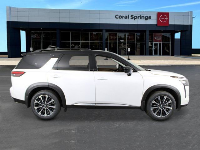 New 2026 Nissan Pathfinder Platinum image 6