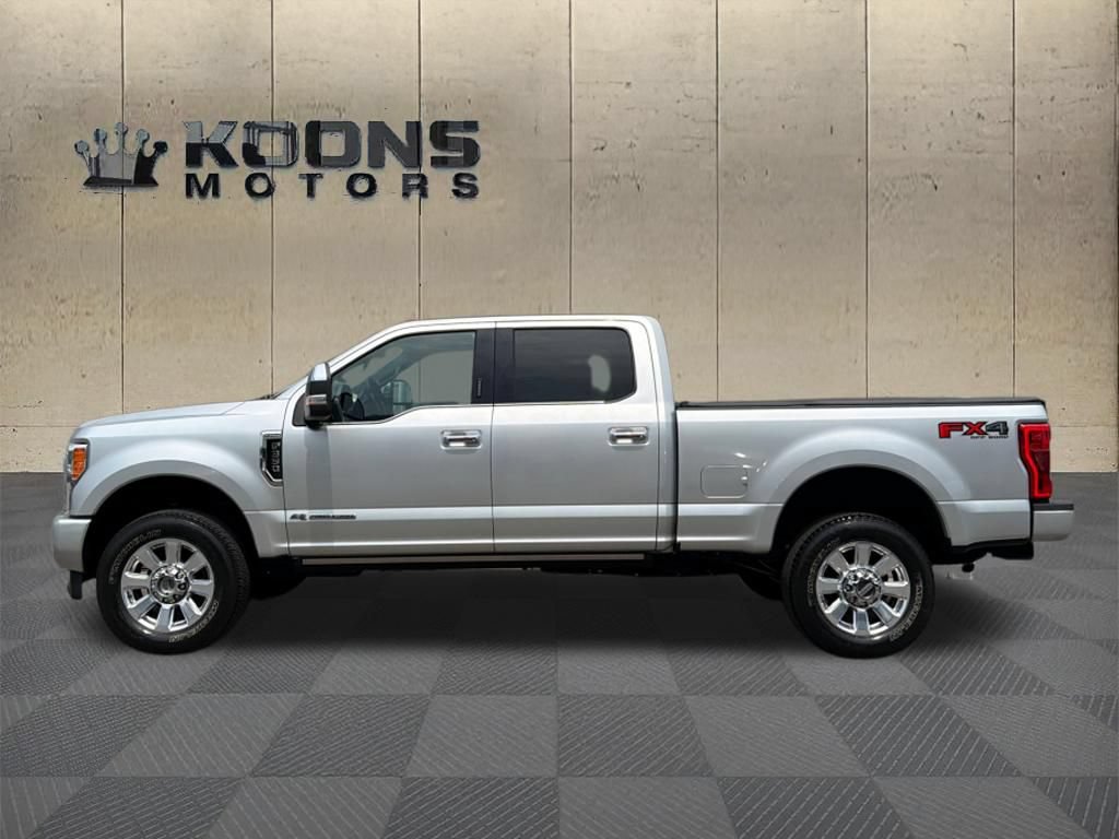 Used 2019 Ford F350 Platinum w/ Platinum Ultimate Package AWD/4WD image 4