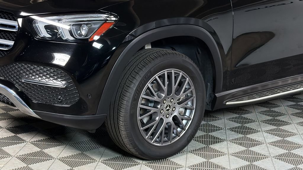 Used 2022 Mercedes-Benz GLE 350 4MATIC w/ Premium Package image 4