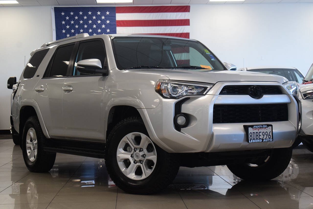 Used 2018 Toyota 4Runner SR5 Premium AWD/4WD image 1