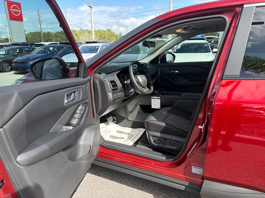 New 2026 Nissan Rogue SV image 13