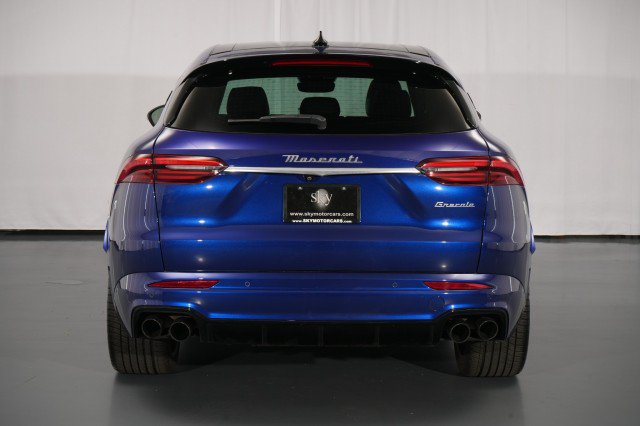 Used 2023 Maserati Grecale Modena AWD/4WD image 17