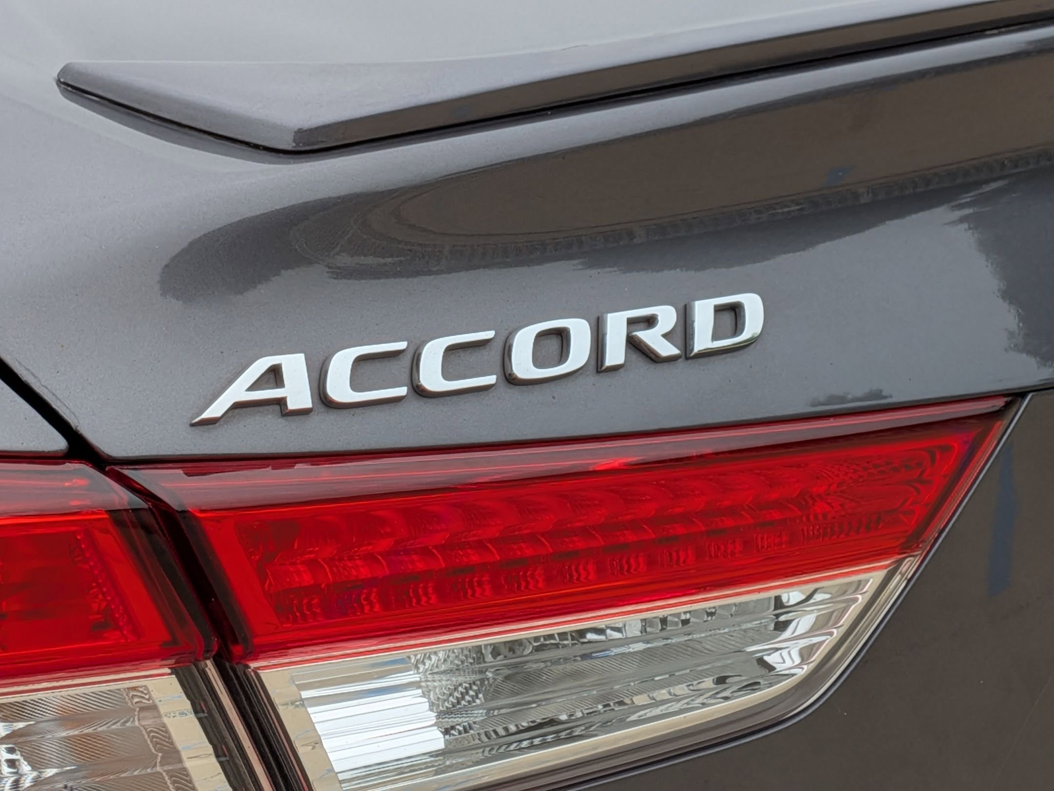 Certified 2020 Honda Accord Sport image 25