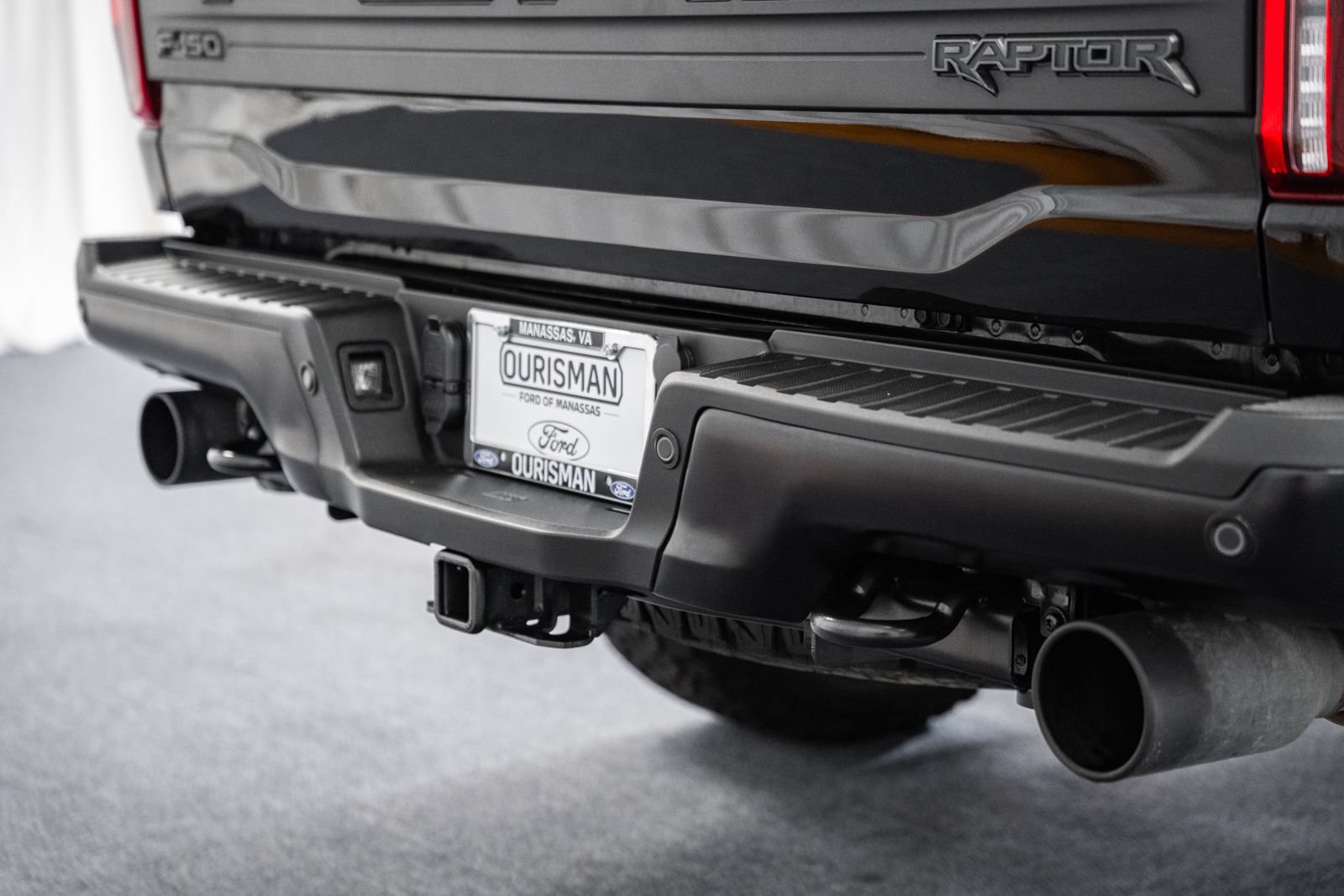 Certified 2025 Ford F150 Raptor AWD/4WD image 9