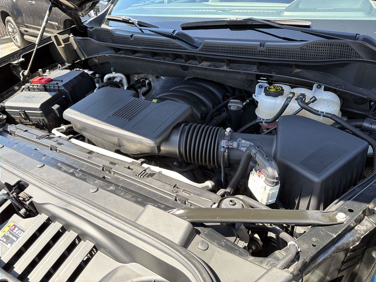 Used 2024 Chevrolet Silverado 1500 ZR2 AWD/4WD image 29