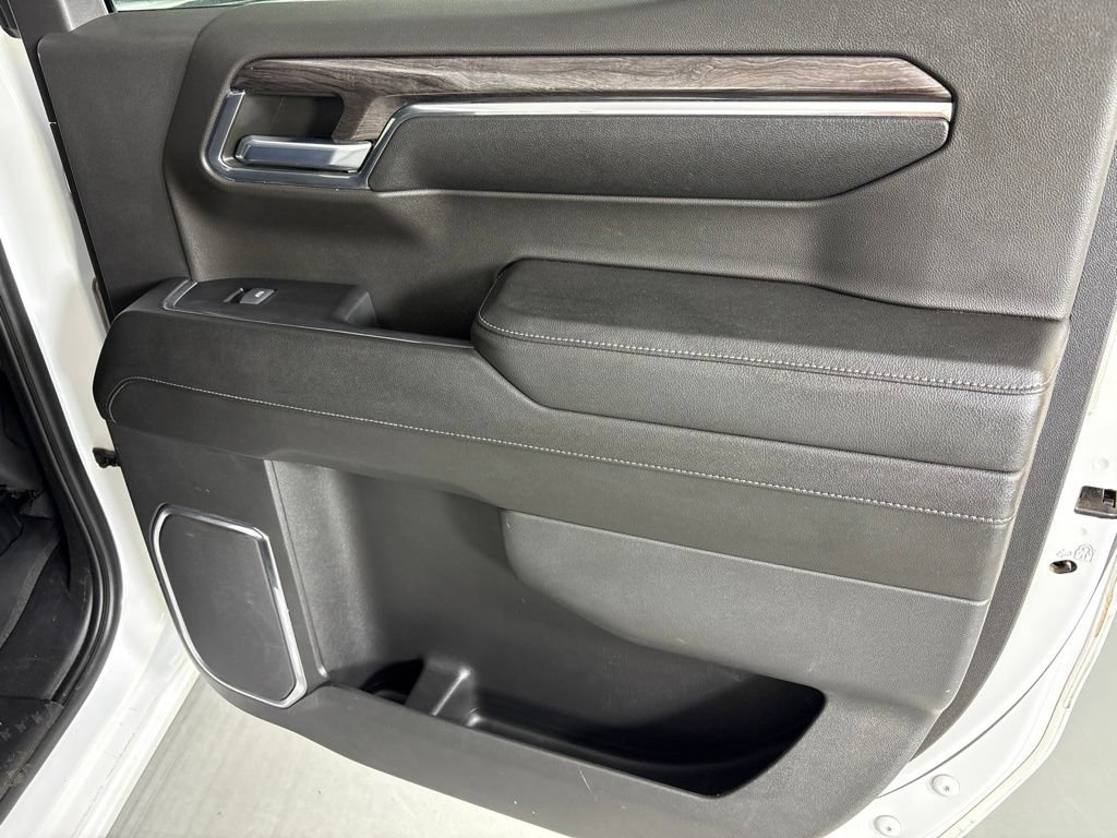 Certified 2023 Chevrolet Silverado 1500 LTZ AWD/4WD image 27