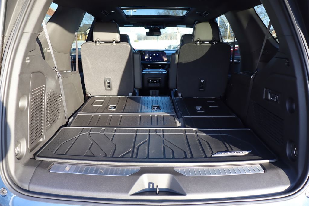 New 2026 Chevrolet Tahoe Premier w/ Sun And Tow Package image 38