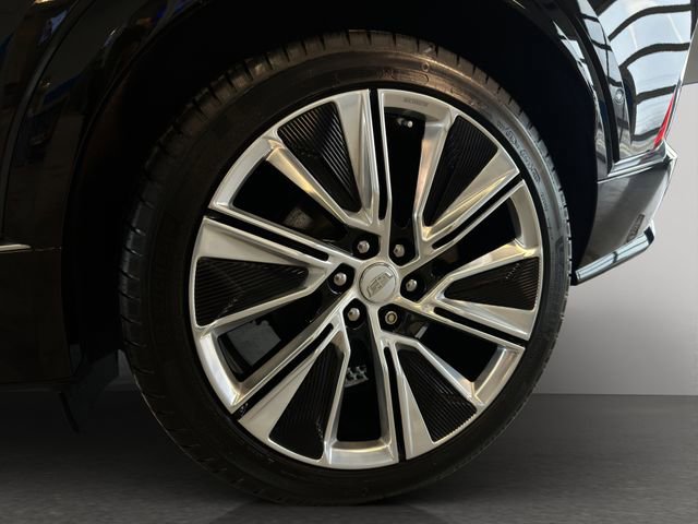 Used 2024 Cadillac Lyriq Luxury w/ LPO, Floor Liner Package image 23