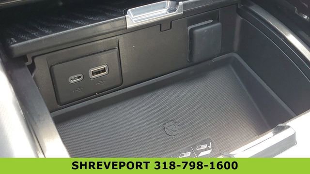 Certified 2023 GMC Yukon XL Denali AWD/4WD image 30