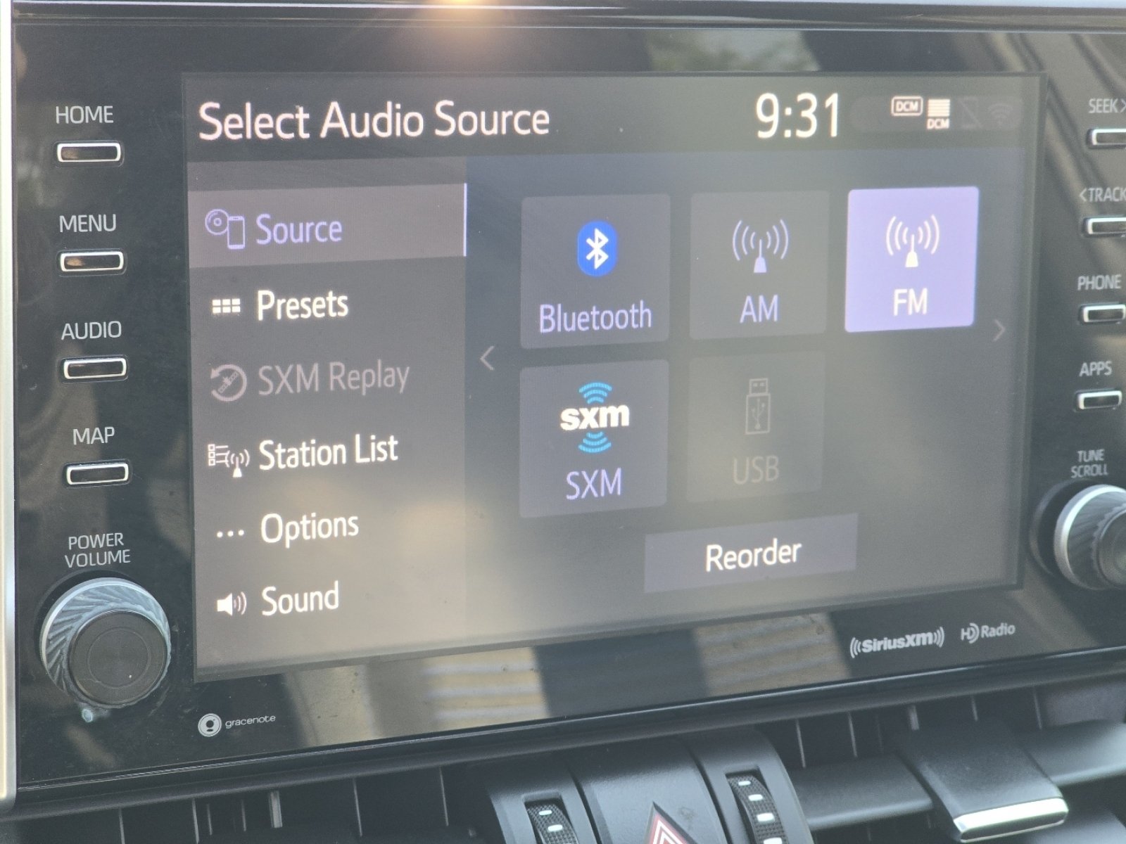 Used 2022 Toyota RAV4 XSE AWD/4WD image 7