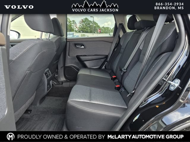 Used 2023 Nissan Rogue SV FWD image 16