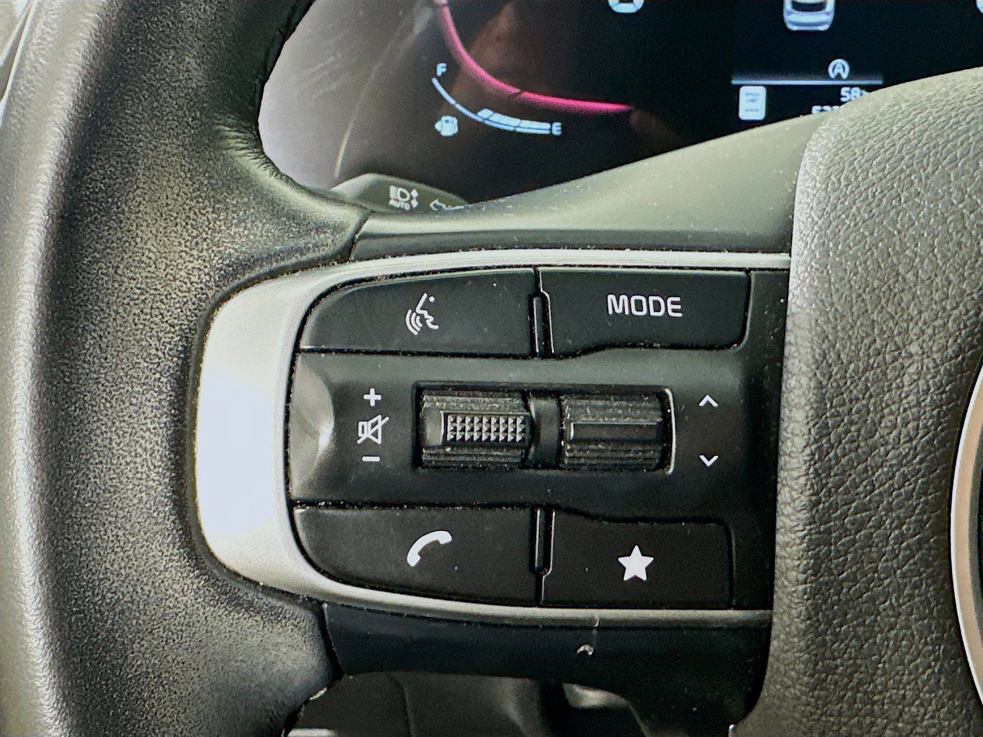 Used 2023 Kia Sportage X-Line w/ X-Line Premium Package image 13