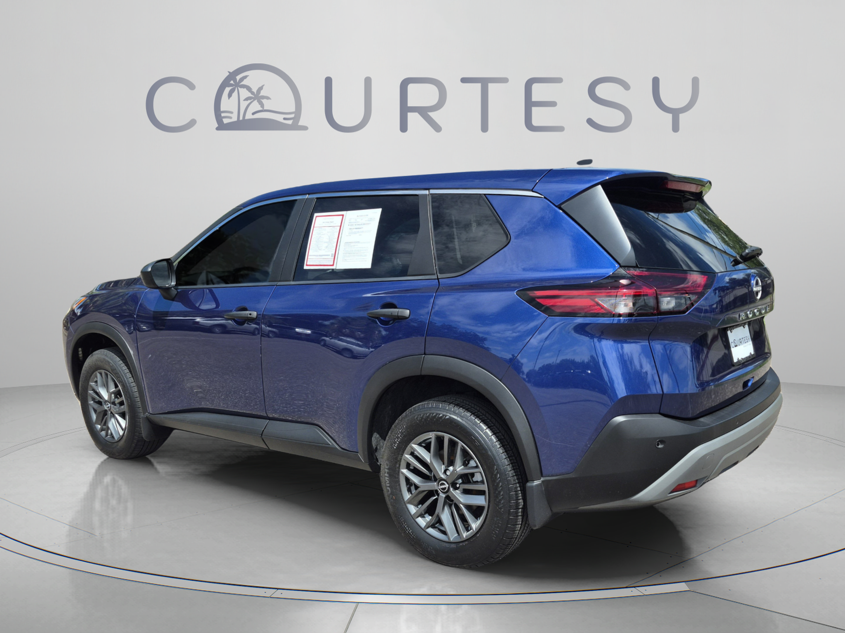 Certified 2023 Nissan Rogue S FWD image 5