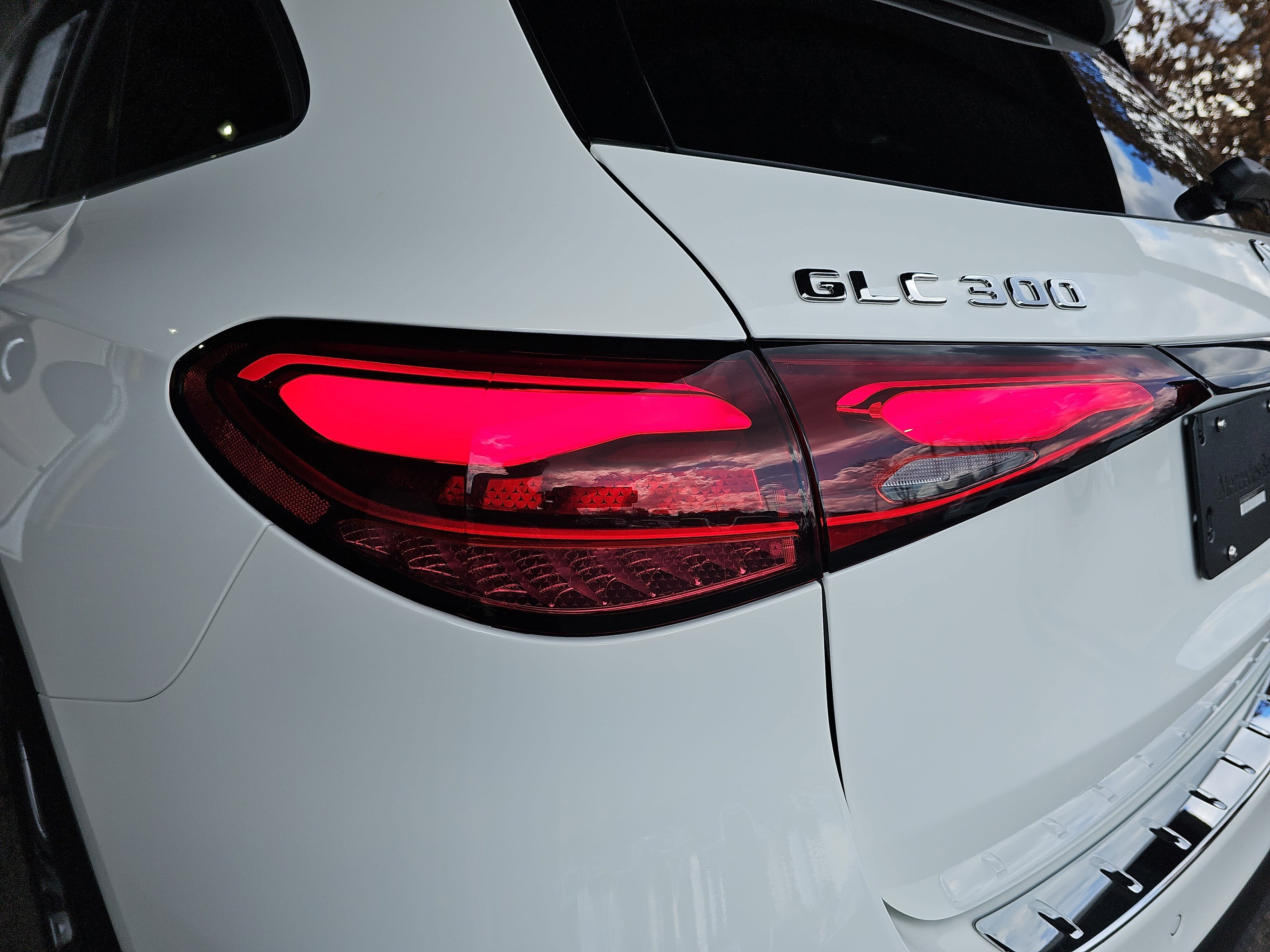 Certified 2026 Mercedes-Benz GLC 300 4MATIC image 37