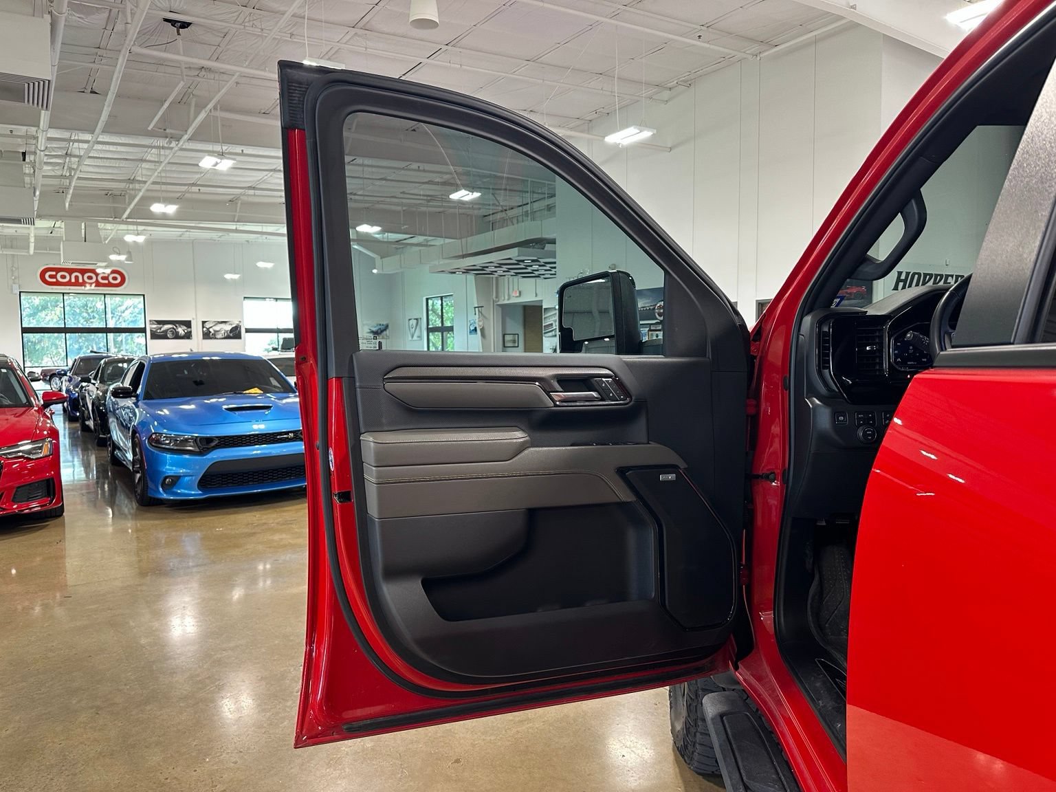 Used 2024 Chevrolet Silverado 2500 ZR2 w/ Snow Plow Prep/Camper Package AWD/4WD image 12