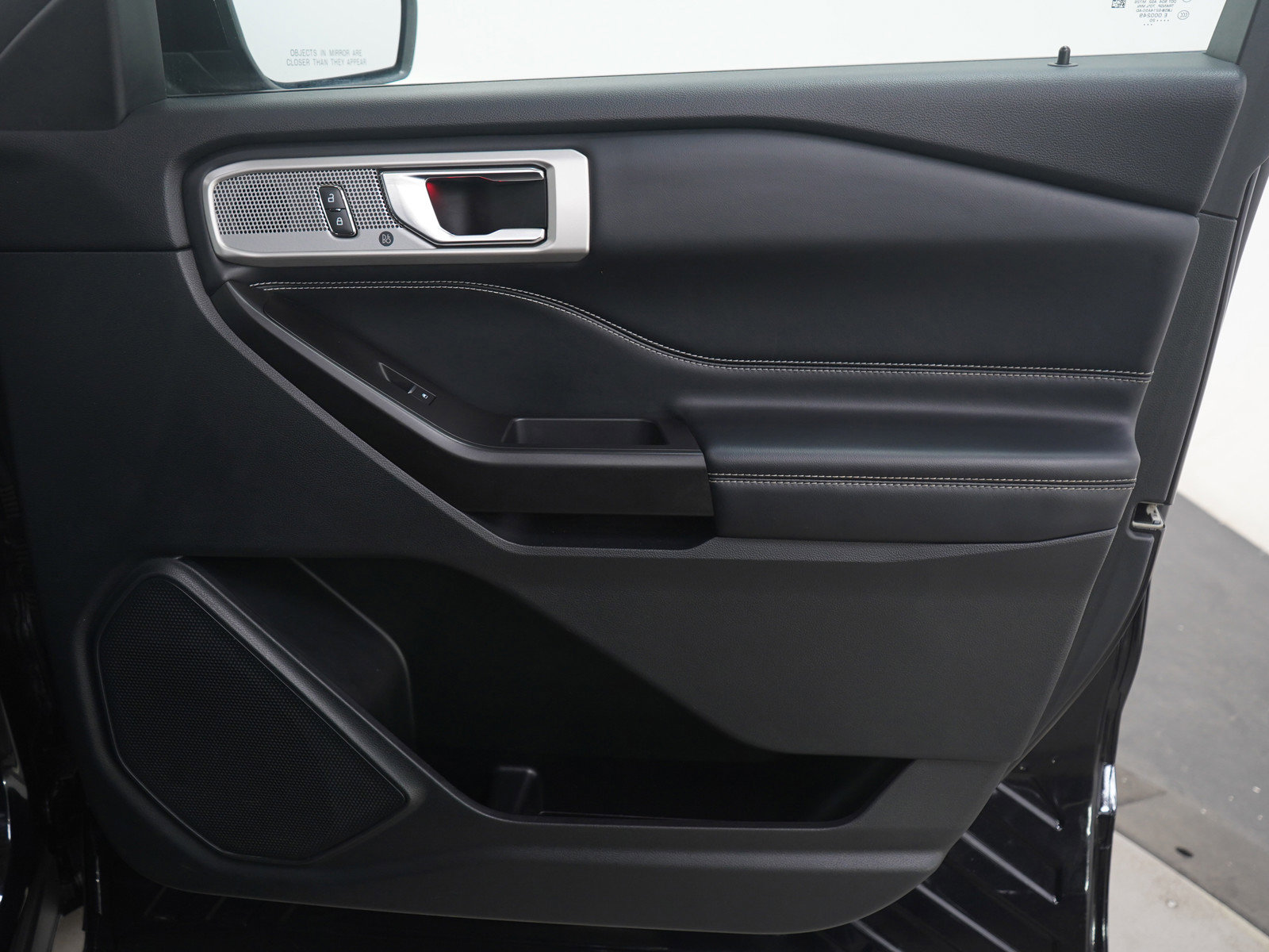 Used 2020 Ford Explorer ST image 14