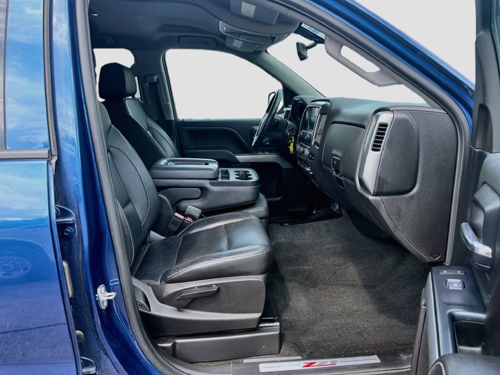 Used 2018 Chevrolet Silverado 1500 LT w/ All Star Edition AWD/4WD image 25