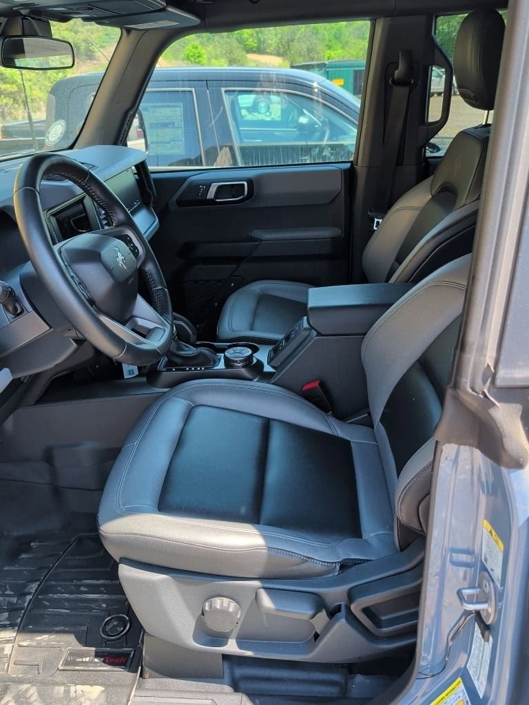 Used 2023 Ford Bronco Big Bend w/ Sasquatch Package image 7