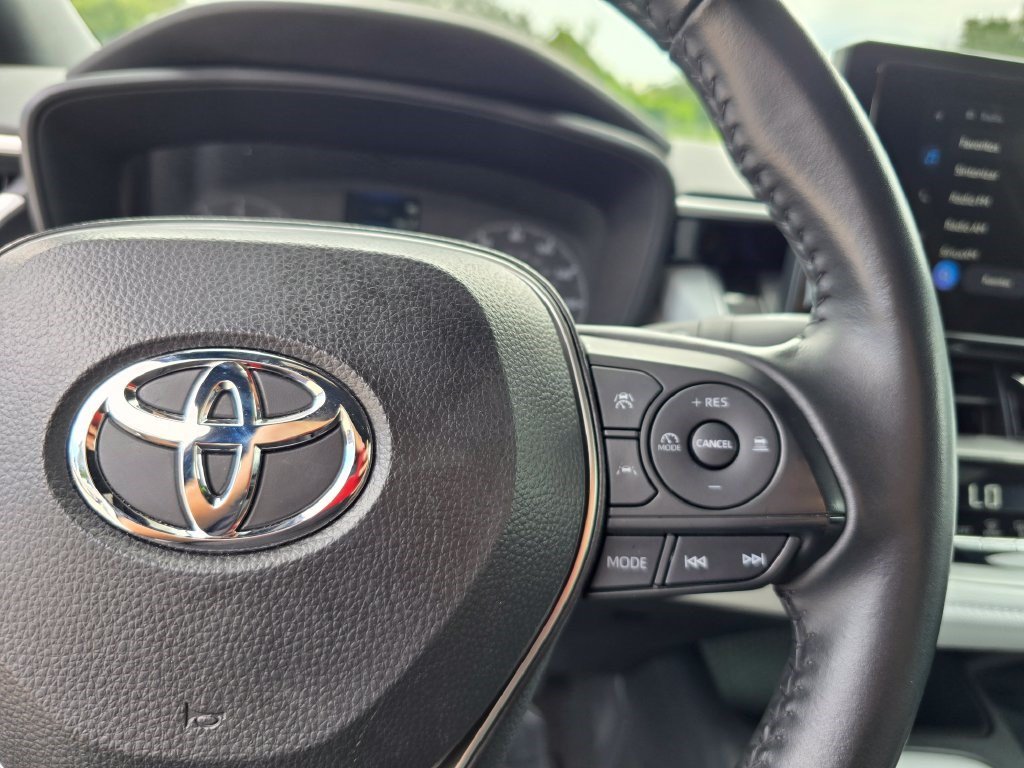 Used 2024 Toyota Corolla SE FWD image 19