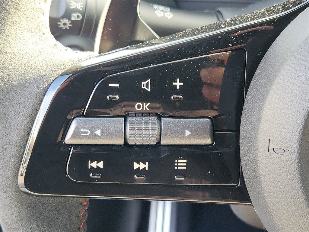 Certified 2024 Nissan Z NISMO w/ Floor Mat Package image 21