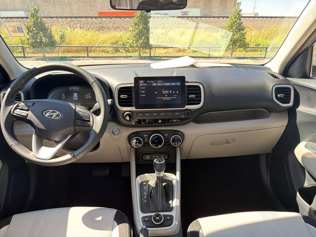 New 2026 Hyundai Venue SEL FWD image 20