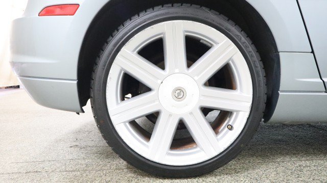 Used 2005 Chrysler Crossfire Limited RWD image 18
