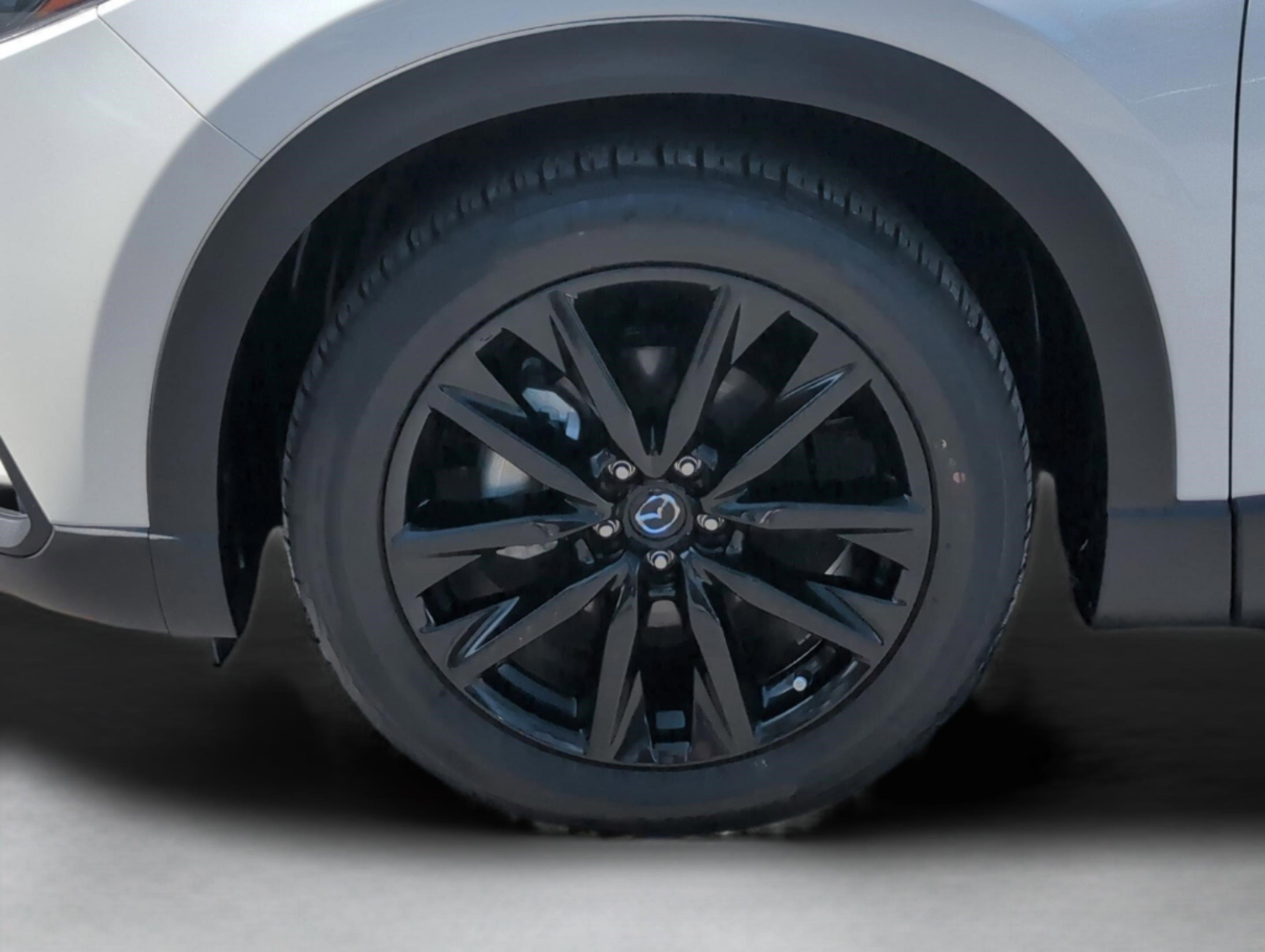 Used 2023 MAZDA CX-9 Touring Plus image 14