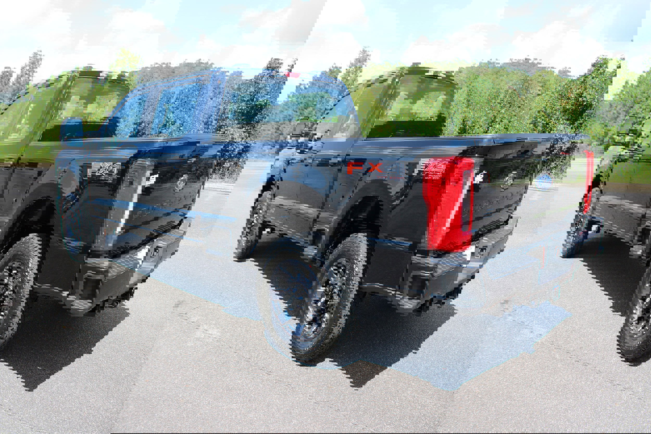 New 2026 Ford F250 XL image 5