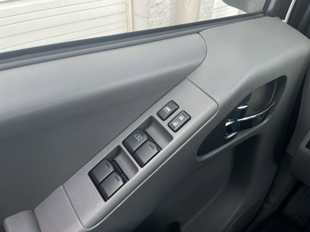 Used 2019 Nissan Frontier SV image 13