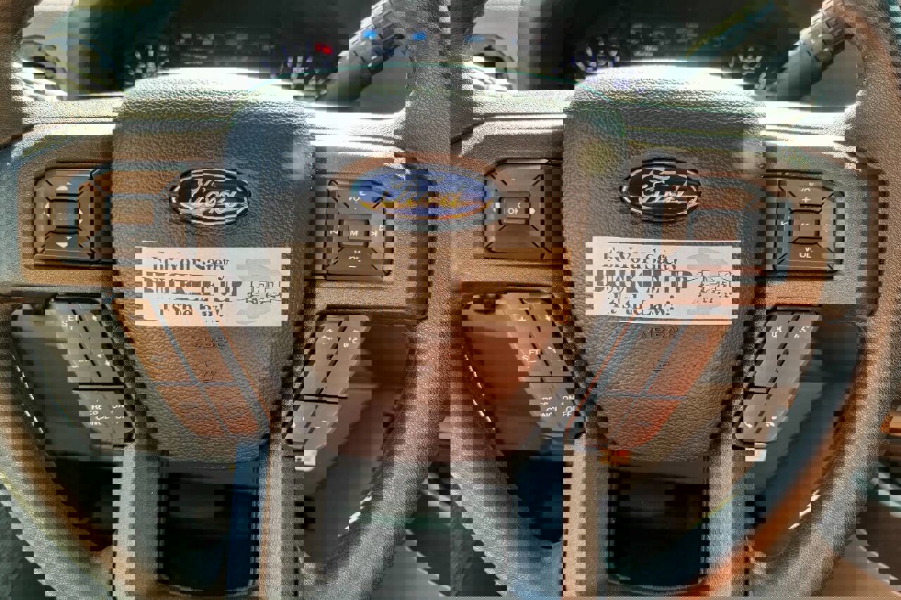 Used 2022 Ford E-450 and Econoline 450 Super Duty image 28