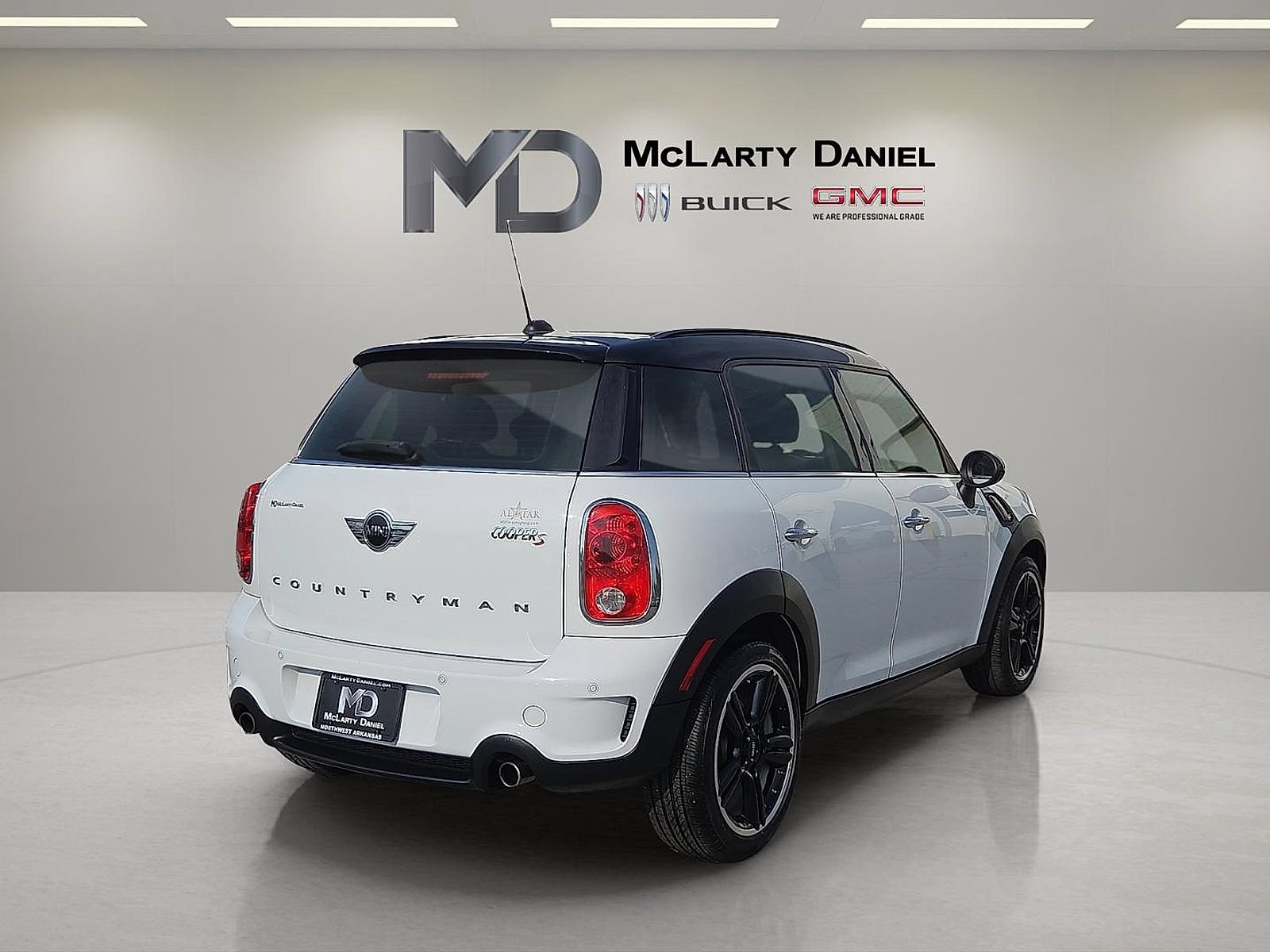 Used 2016 MINI Cooper Countryman S FWD image 14