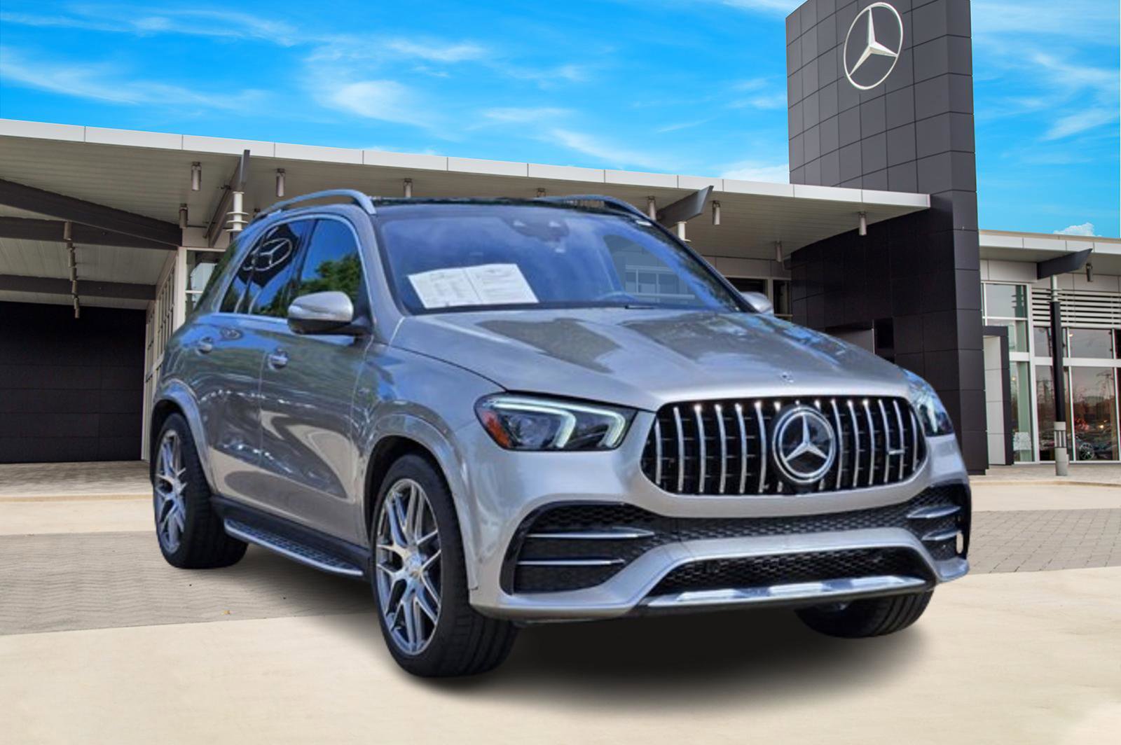 Certified 2022 Mercedes-Benz GLE 53 AMG 4MATIC image 2