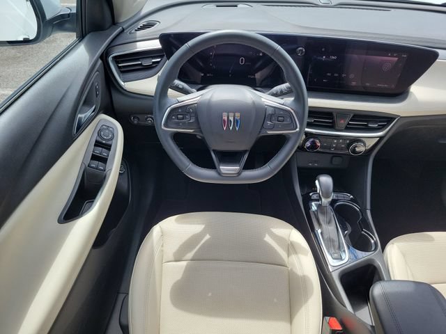 Used 2024 Buick Encore GX Sport Touring w/ Advanced Technology Package FWD image 9